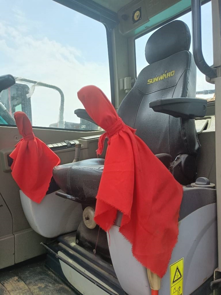 Sunward SWE 90  - حفار زاحف: صورة 3 Sunward SWE 90  - حفار زاحف: صورة 3