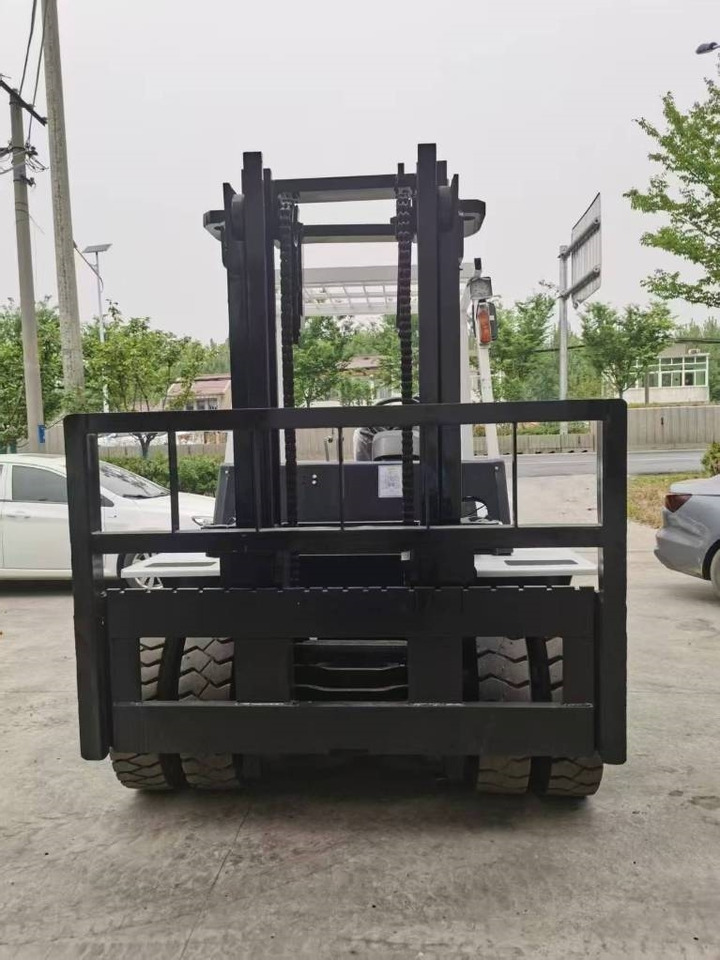 TCM FD 50 - رافعة شوكية ديزل: صورة 3 TCM FD 50 - رافعة شوكية ديزل: صورة 3