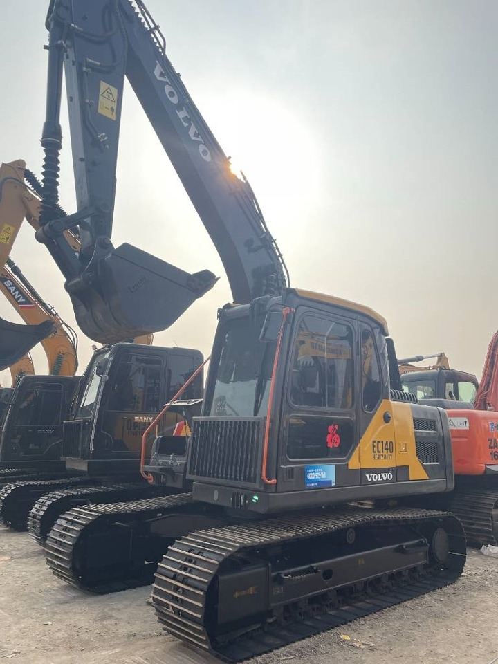 Volvo EC 140 - حفار زاحف: صورة 2 Volvo EC 140 - حفار زاحف: صورة 2