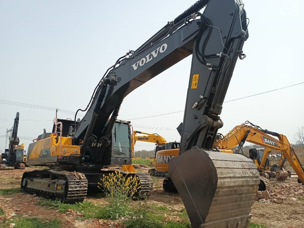 Volvo EC 480 - حفار زاحف: صورة 1 Volvo EC 480 - حفار زاحف: صورة 1