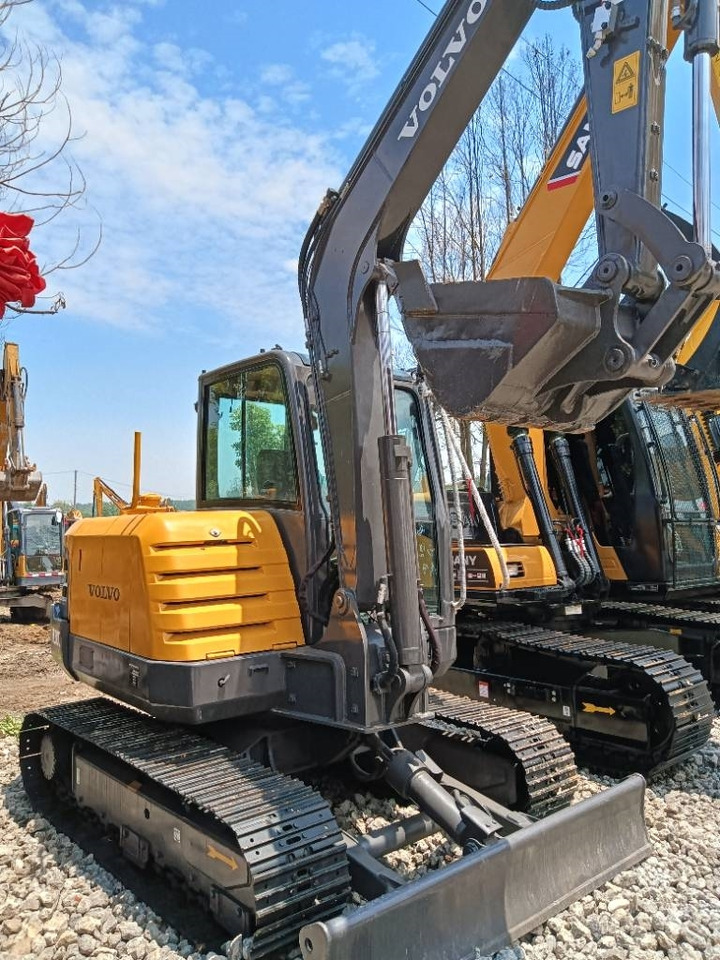 Volvo EC 60 - حفار زاحف: صورة 5 Volvo EC 60 - حفار زاحف: صورة 5