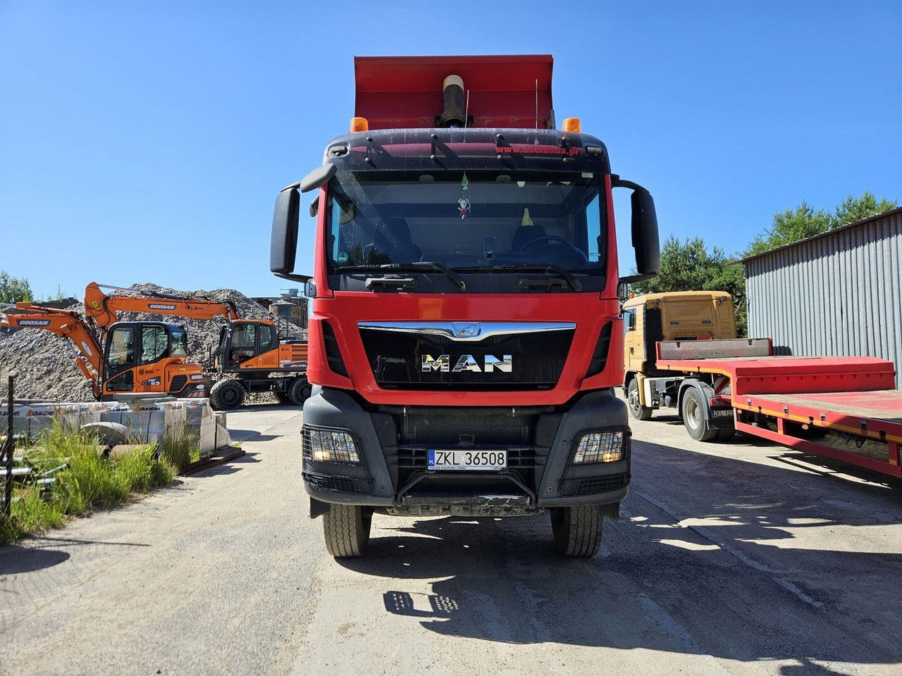 MAN TGS 41.480 8x8 - Tipper - شاحنة قلاب: صورة 2 MAN TGS 41.480 8x8 - Tipper - شاحنة قلاب: صورة 2