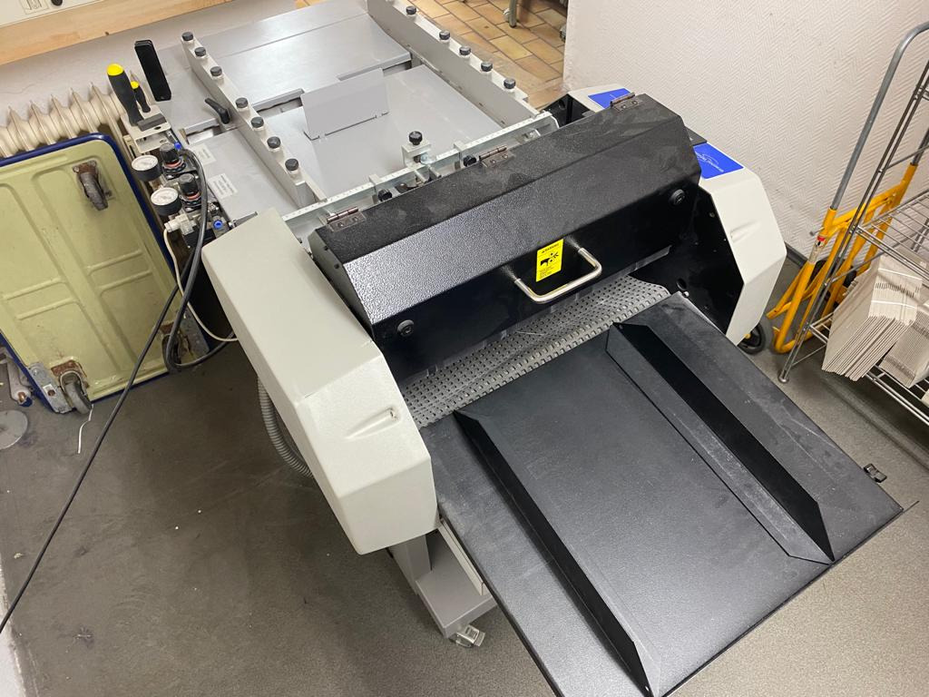 GRAPHIC WHIZARD GRAPHIC WHIZARD + Pro - آلات الطباعة: صورة 3 GRAPHIC WHIZARD GRAPHIC WHIZARD + Pro - آلات الطباعة: صورة 3