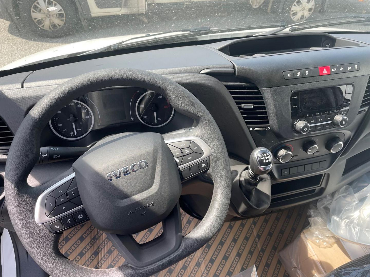Iveco DAILY VAN, 3.0 D 176k, 35S18H V Evolution H2 - فان: صورة 5 Iveco DAILY VAN, 3.0 D 176k, 35S18H V Evolution H2 - فان: صورة 5