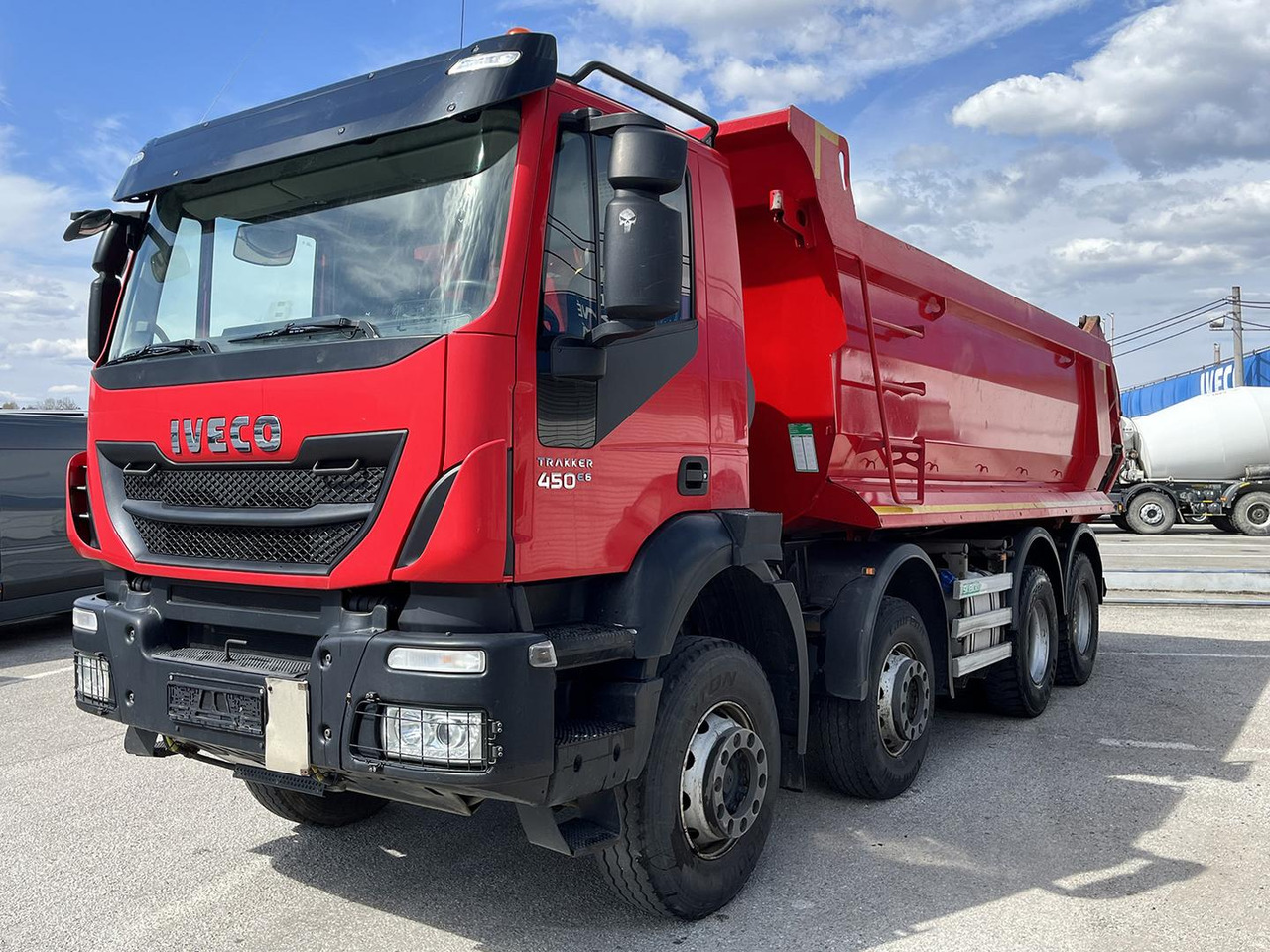 Iveco TRAKKER 8x4, 450, Sklápač - شاحنة قلاب: صورة 3 Iveco TRAKKER 8x4, 450, Sklápač - شاحنة قلاب: صورة 3