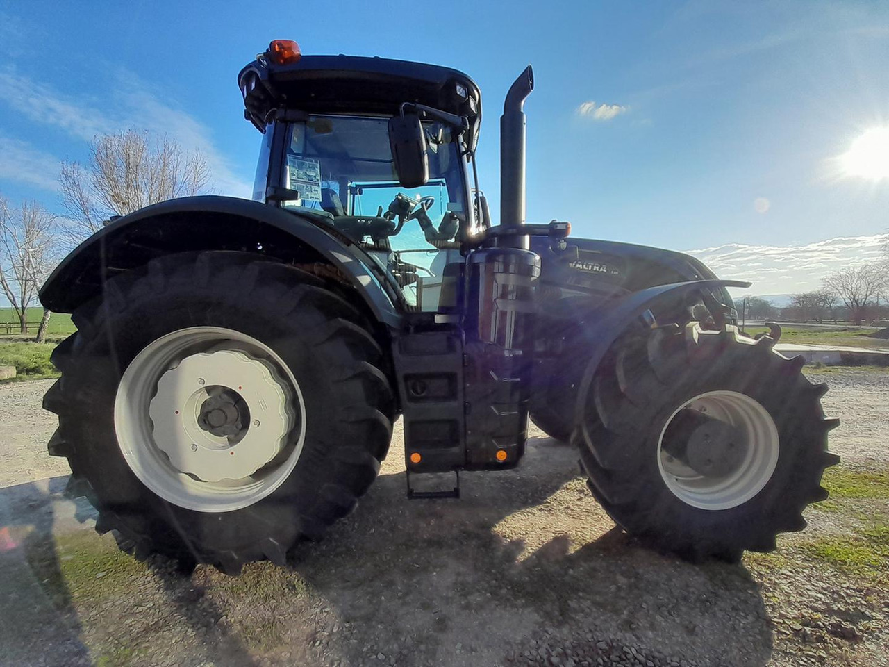 Valtra S, 394, MR 19 - جرار: صورة 2 Valtra S, 394, MR 19 - جرار: صورة 2