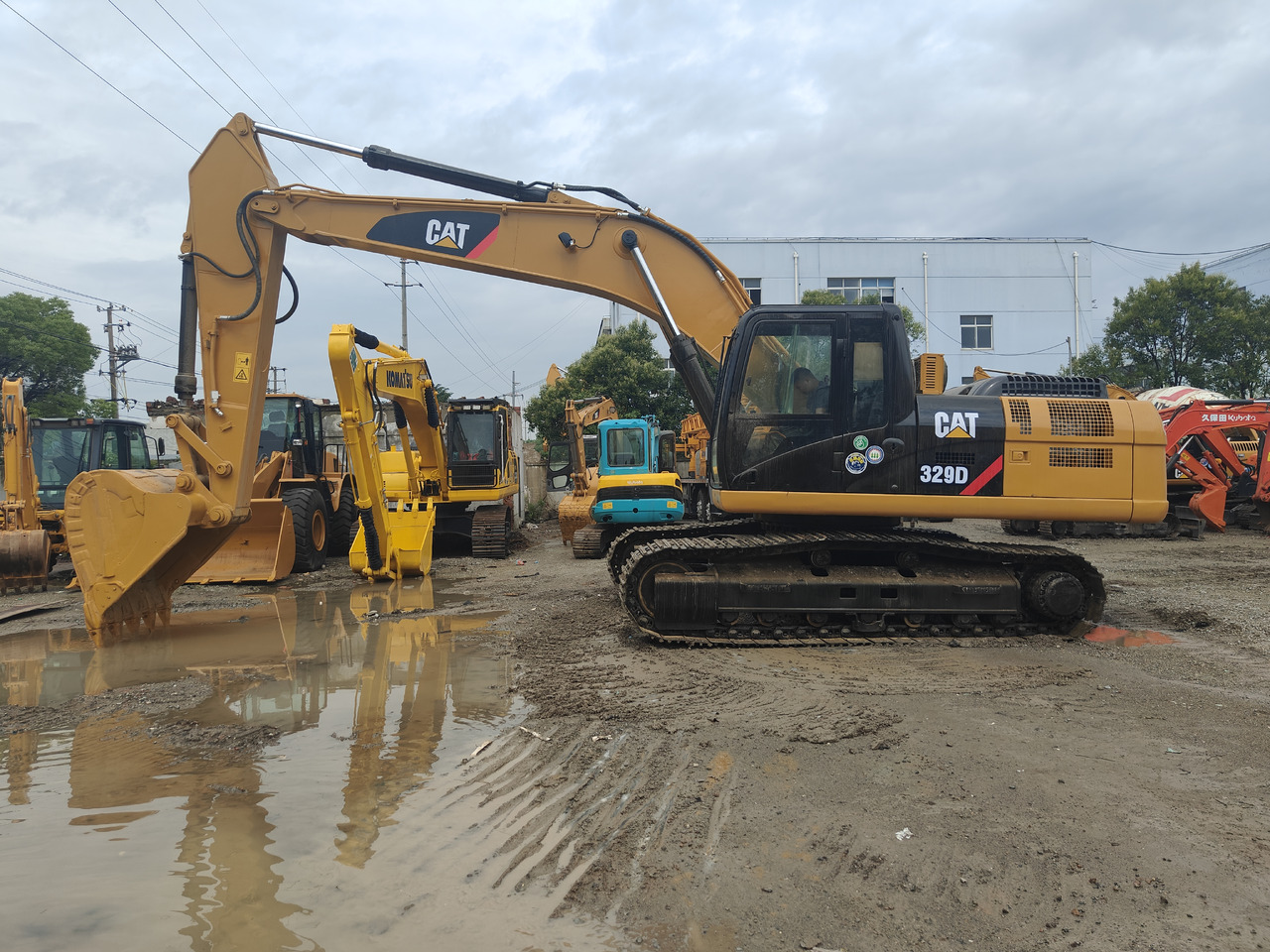 CATERPILLAR 329D used cat 29ton 329 excavator 325d 330d 336d - حفار زاحف: صورة 2 CATERPILLAR 329D used cat 29ton 329 excavator 325d 330d 336d - حفار زاحف: صورة 2