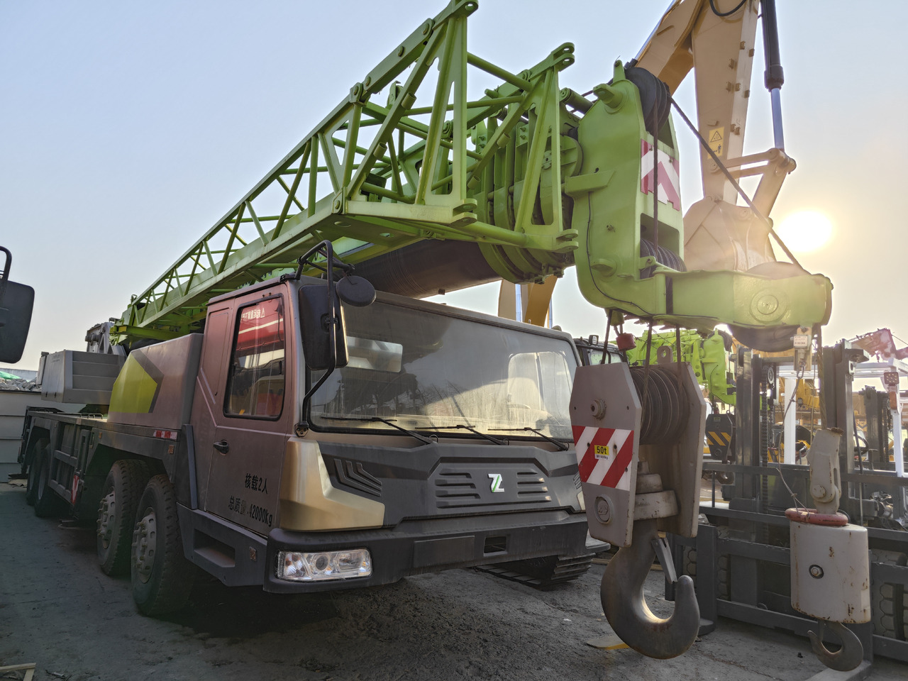 ZOOMLION ZTC500V - موبايل كرين: صورة 4 ZOOMLION ZTC500V - موبايل كرين: صورة 4