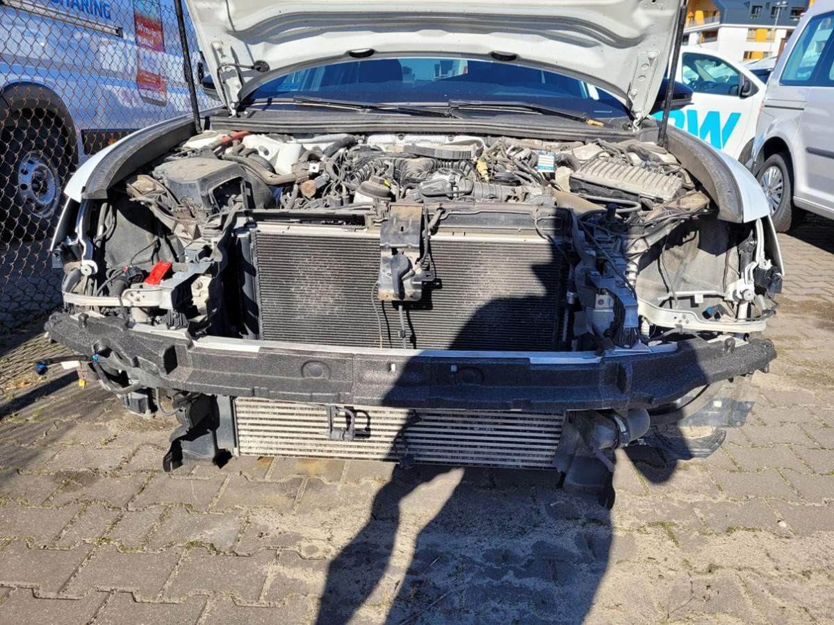 سيارة AUDI A6-ALLROAD KOMBI: صورة 12