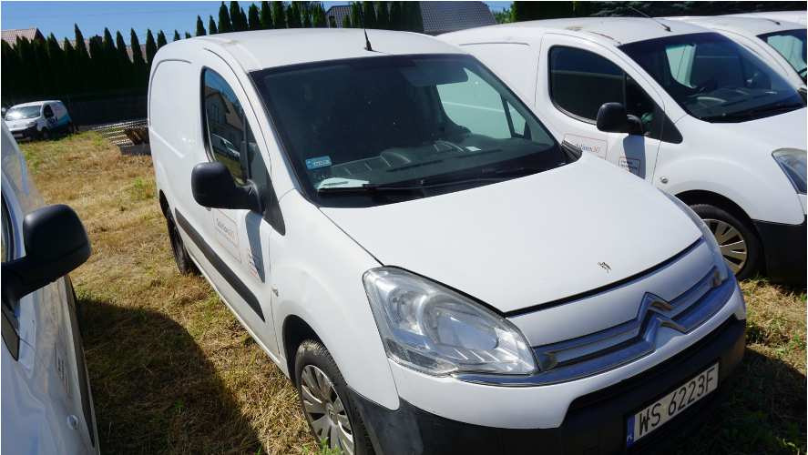 CITROEN BERLINGO FURGON BLASZAK - فان: صورة 1 CITROEN BERLINGO FURGON BLASZAK - فان: صورة 1