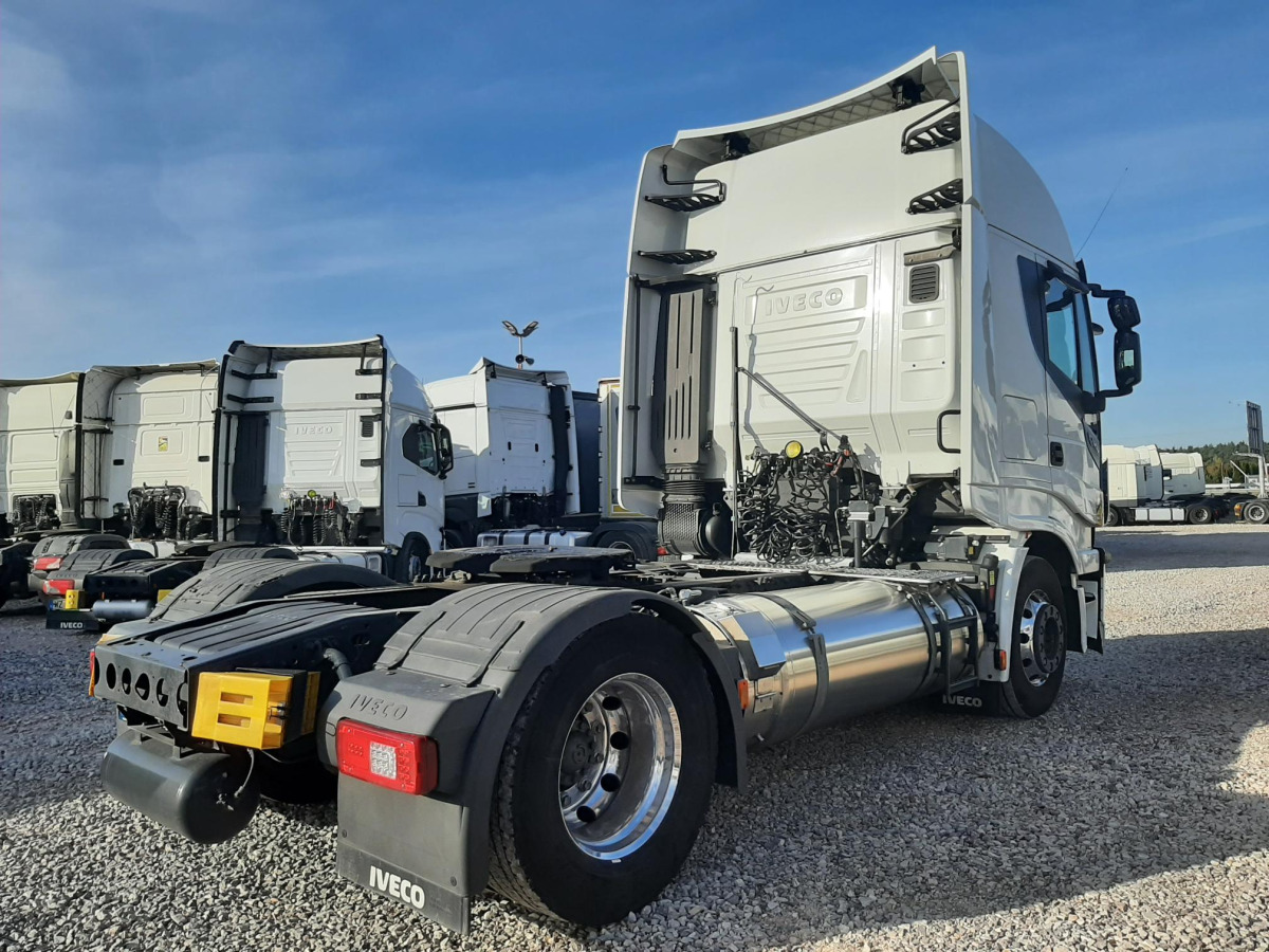 IVECO AS440ST/P LNG CIĄGNIK SIODŁOWY - مقطورة السحب: صورة 4 IVECO AS440ST/P LNG CIĄGNIK SIODŁOWY - مقطورة السحب: صورة 4