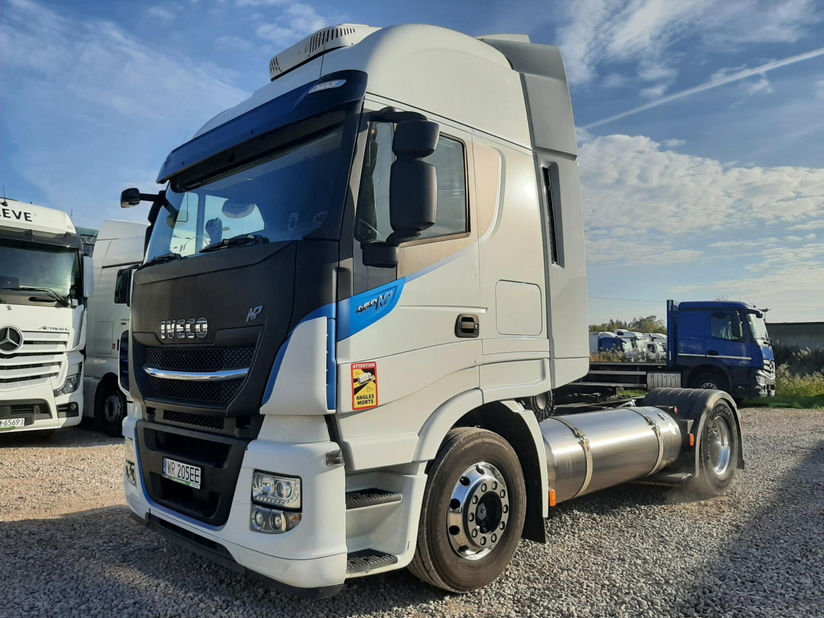 IVECO AS440ST/P LNG CIĄGNIK SIODŁOWY - مقطورة السحب: صورة 2 IVECO AS440ST/P LNG CIĄGNIK SIODŁOWY - مقطورة السحب: صورة 2