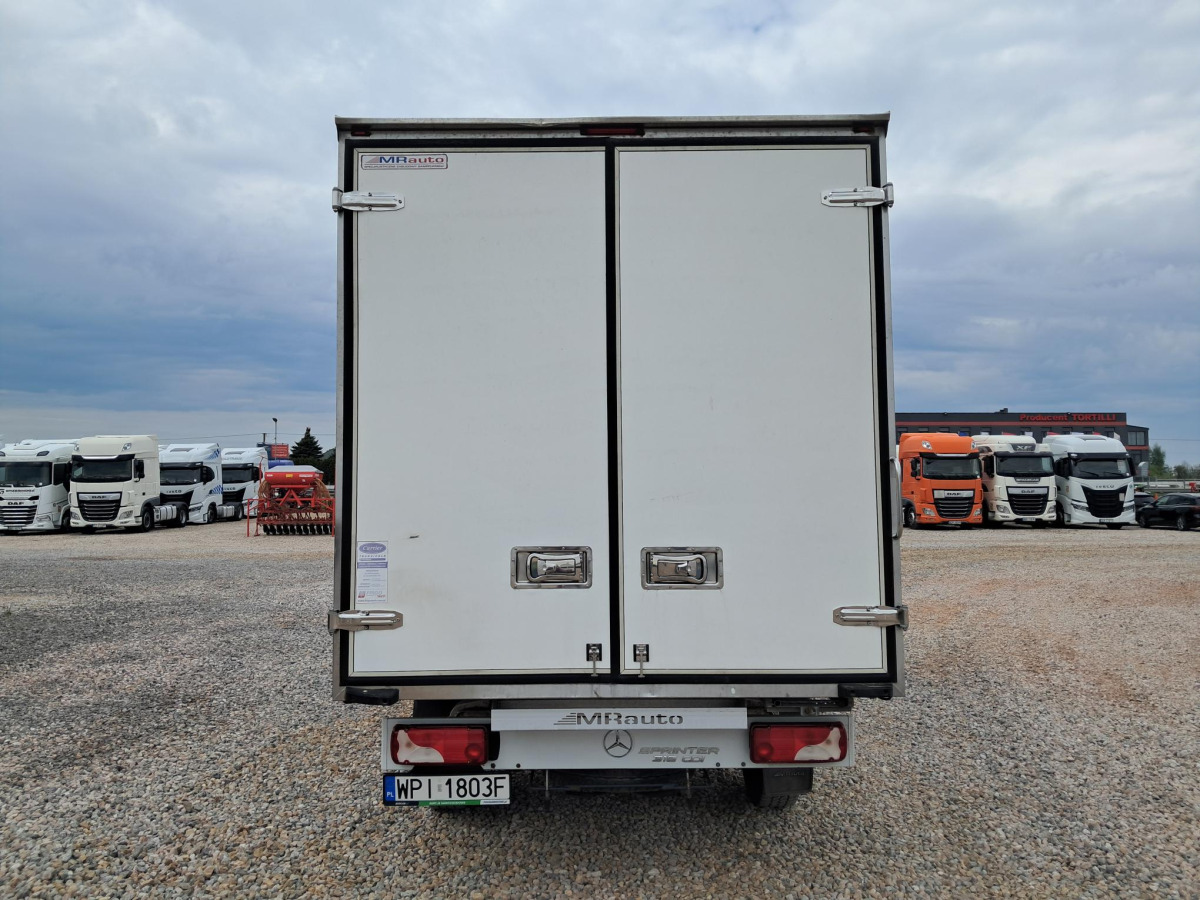 MERCEDES BENZ SPRINTER CHŁODNIA/IZOTERMA - شاحنة توصيل مبردة: صورة 5 MERCEDES BENZ SPRINTER CHŁODNIA/IZOTERMA - شاحنة توصيل مبردة: صورة 5