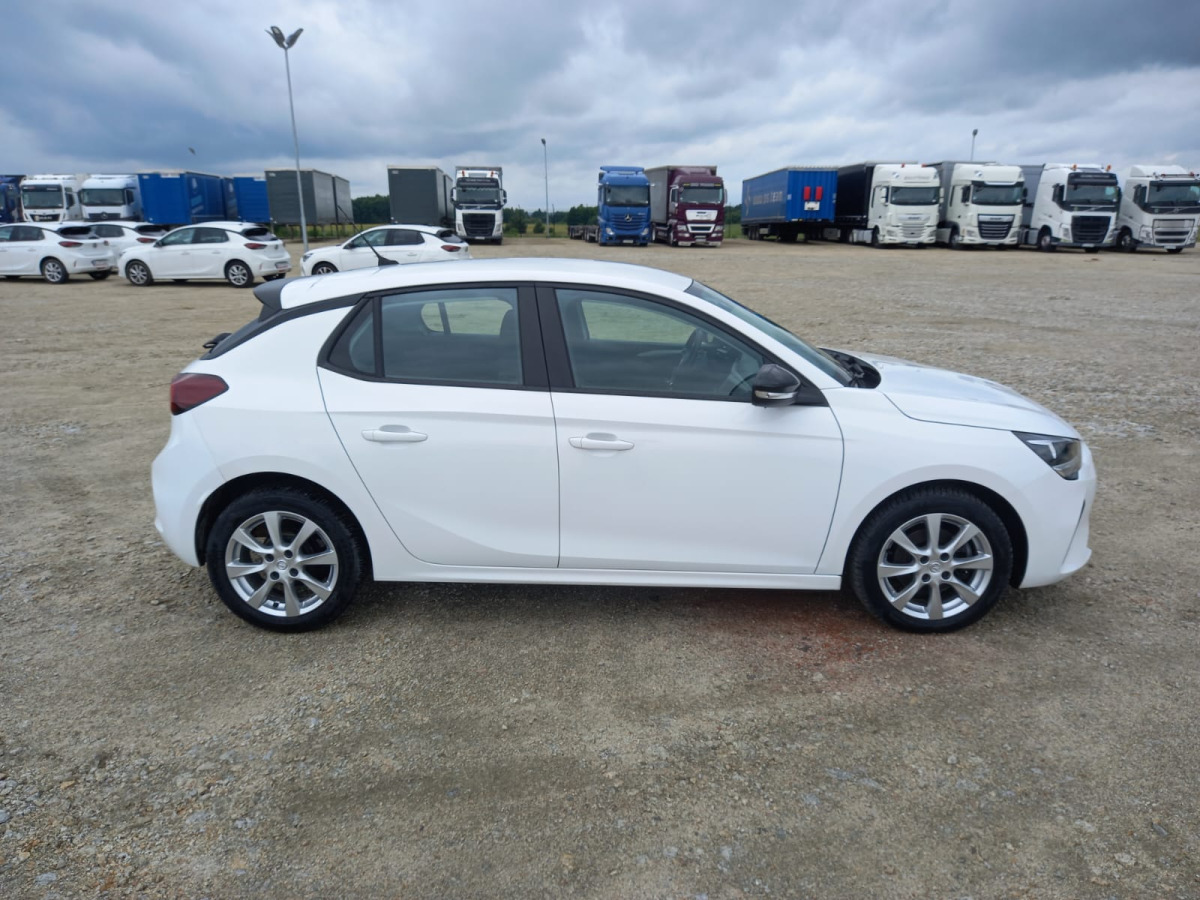 OPEL CORSA HATCHBACK - هاتشباك: صورة 4 OPEL CORSA HATCHBACK - هاتشباك: صورة 4
