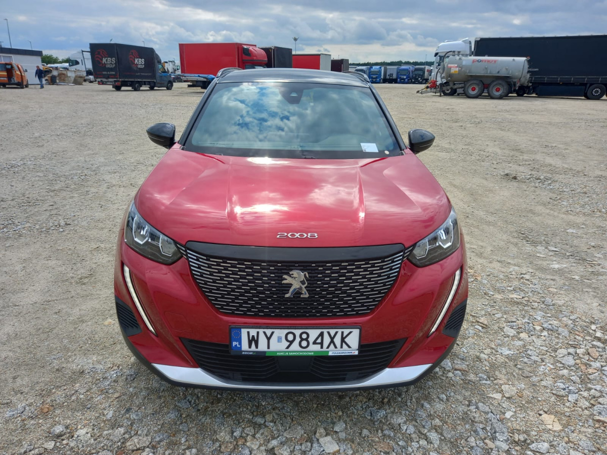 PEUGEOT 2008 SUV - سيارة دفع رباعي: صورة 3 PEUGEOT 2008 SUV - سيارة دفع رباعي: صورة 3