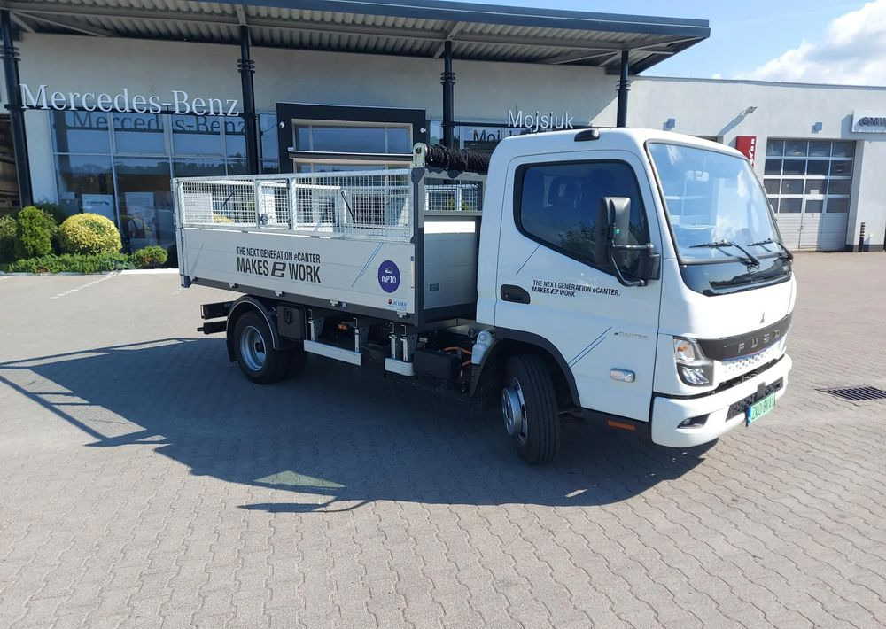 FUSO eCanter 4C15 Wywrotka Selektywna zbiórka - شاحنة قمامة: صورة 2 FUSO eCanter 4C15 Wywrotka Selektywna zbiórka - شاحنة قمامة: صورة 2