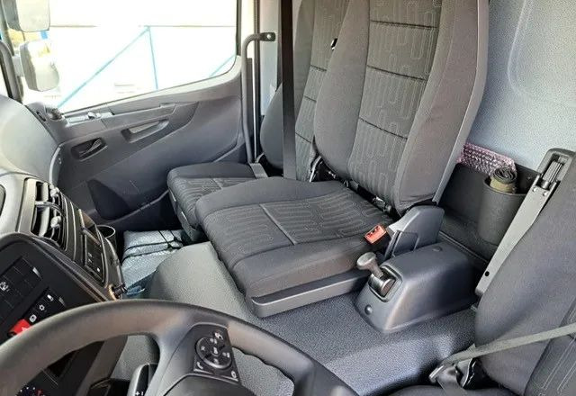Mercedes-Benz Atego 1624 L Podwozie - شاحنة بهيكل معدني للمقصورة: صورة 5 Mercedes-Benz Atego 1624 L Podwozie - شاحنة بهيكل معدني للمقصورة: صورة 5
