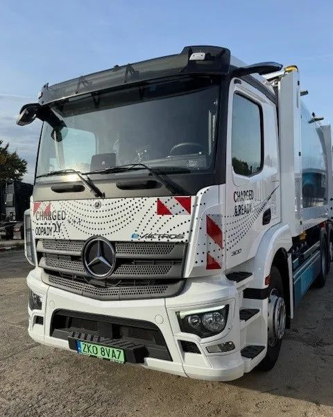 Mercedes-Benz eActros 300 L 6x2 Elektryczna śmieciarka - شاحنة قمامة: صورة 5 Mercedes-Benz eActros 300 L 6x2 Elektryczna śmieciarka - شاحنة قمامة: صورة 5