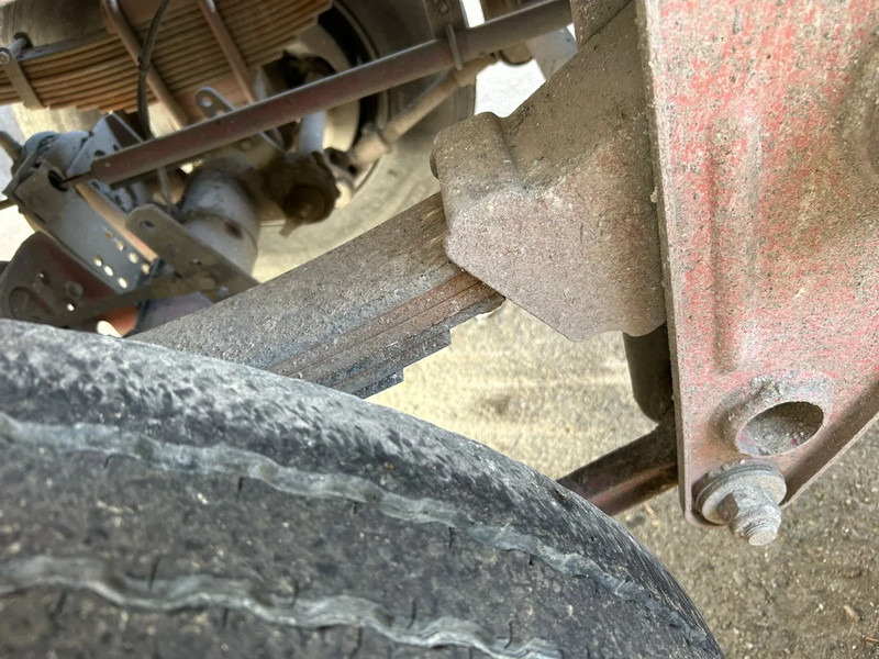 نصف مقطورة قلابة Fruehauf 2 Axle Steel Tipper , 8 Tyres, Spring Suspension , Drum Brakes: صورة 17