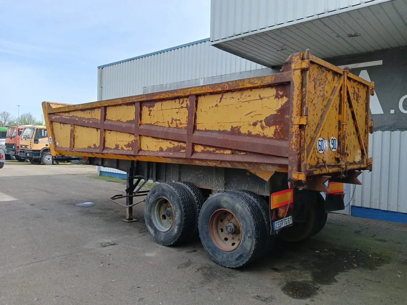 Fruehauf 2 Axle Steel Tipper, 8 tyres , Spring Suspension , Drum Brakes - نصف مقطورة قلابة: صورة 5 Fruehauf 2 Axle Steel Tipper, 8 tyres , Spring Suspension , Drum Brakes - نصف مقطورة قلابة: صورة 5