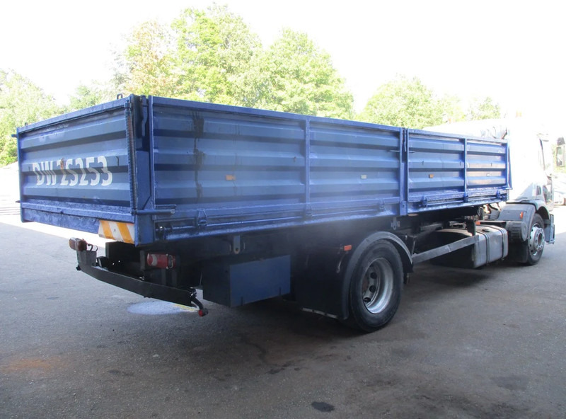 Renault Premium 260 , Manual , 2 way tipper - شاحنة قلاب: صورة 3 Renault Premium 260 , Manual , 2 way tipper - شاحنة قلاب: صورة 3