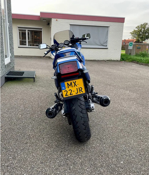 دراجة نارية Triumph SPRINT 900: صورة 10 دراجة نارية Triumph SPRINT 900: صورة 10