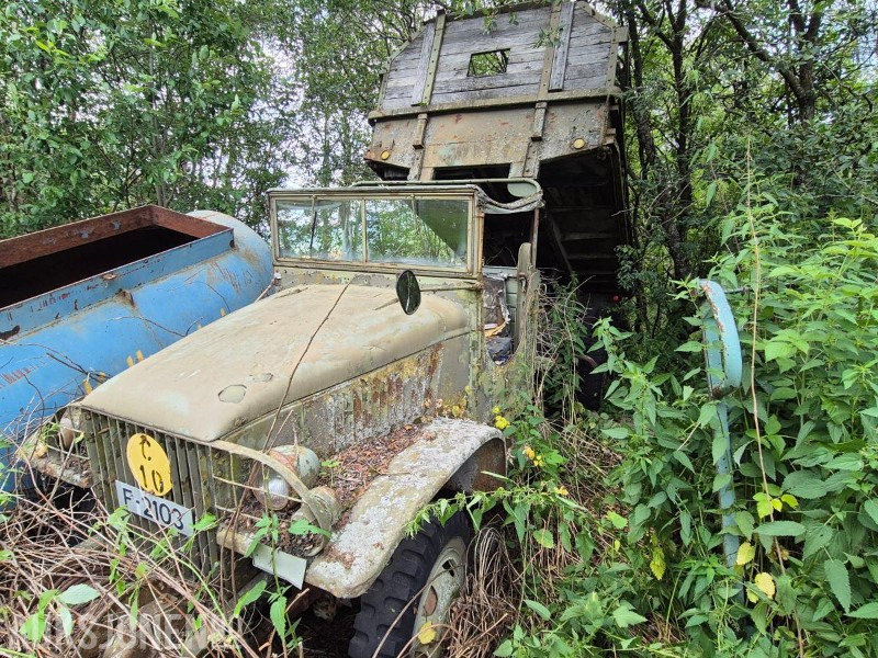 1942 GMC CCKW353 2 1/2 tonn 6X6, repobjekt - شاحنة قلاب: صورة 1 1942 GMC CCKW353 2 1/2 tonn 6X6, repobjekt - شاحنة قلاب: صورة 1