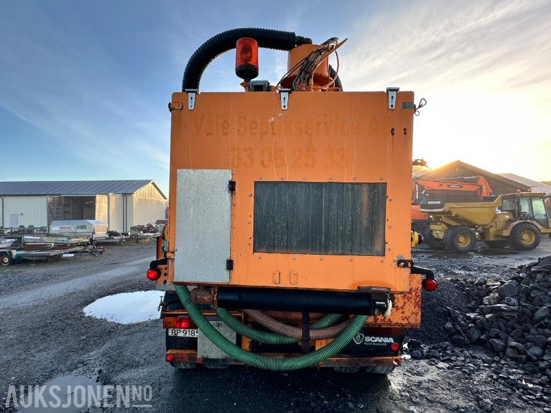 1984 Scania P112H 6X2 LSlamsuger / Sugebil – Motorredskap - فراغ شاحنة: صورة 4 1984 Scania P112H 6X2 LSlamsuger / Sugebil – Motorredskap - فراغ شاحنة: صورة 4