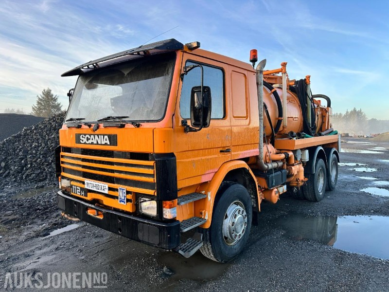 1984 Scania P112H 6X2 LSlamsuger / Sugebil – Motorredskap - فراغ شاحنة: صورة 1 1984 Scania P112H 6X2 LSlamsuger / Sugebil – Motorredskap - فراغ شاحنة: صورة 1