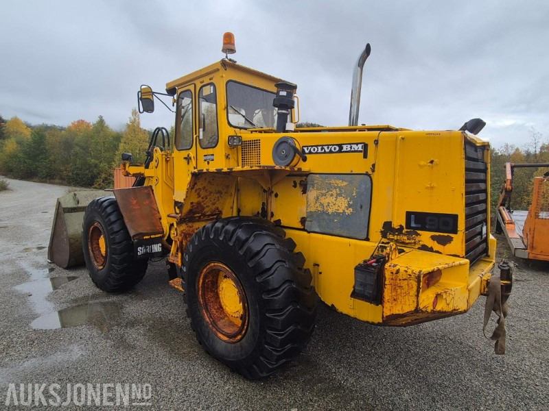 1987 Volvo BM L90 Hjullaster - اللودر بعجل: صورة 3 1987 Volvo BM L90 Hjullaster - اللودر بعجل: صورة 3