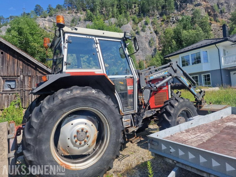 1993 Massey Ferguson 375, Reparasjonsobjekt - جرار: صورة 3 1993 Massey Ferguson 375, Reparasjonsobjekt - جرار: صورة 3