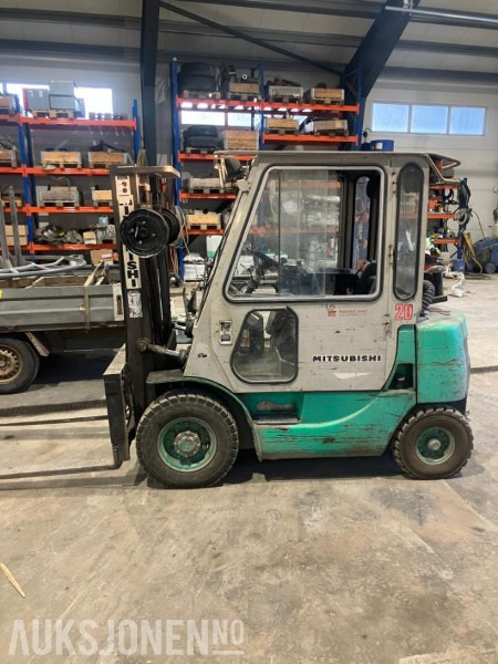 1994 Mitsubishi FD- 20/Cap, gaffeltruck - معدات المناولة: صورة 2 1994 Mitsubishi FD- 20/Cap, gaffeltruck - معدات المناولة: صورة 2
