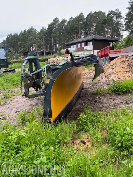 1995 Tellefsdal kommunalblad K-330 - آلات زراعية: صورة 2 1995 Tellefsdal kommunalblad K-330 - آلات زراعية: صورة 2