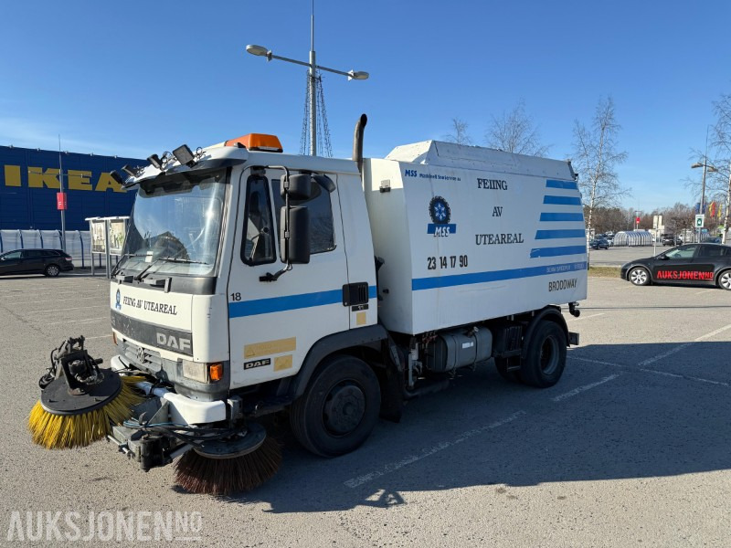 1997 DAF 45 180 TI feiebil, tilhengerfeste, nytt sug, kamera, ekstralys - سيارة خدمات/ سيارة خاصة: صورة 1 1997 DAF 45 180 TI feiebil, tilhengerfeste, nytt sug, kamera, ekstralys - سيارة خدمات/ سيارة خاصة: صورة 1