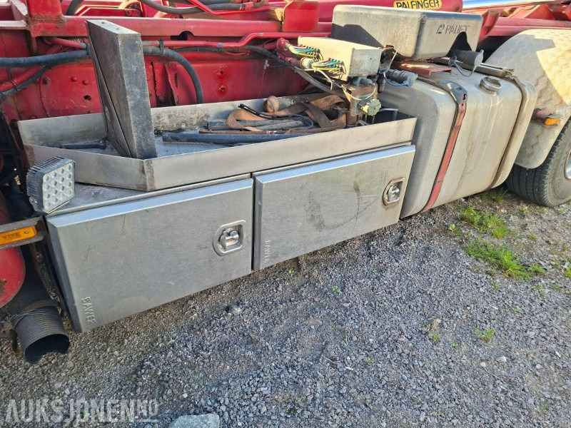 1999 Scania R144 - شاحنة كرين: صورة 3 1999 Scania R144 - شاحنة كرين: صورة 3