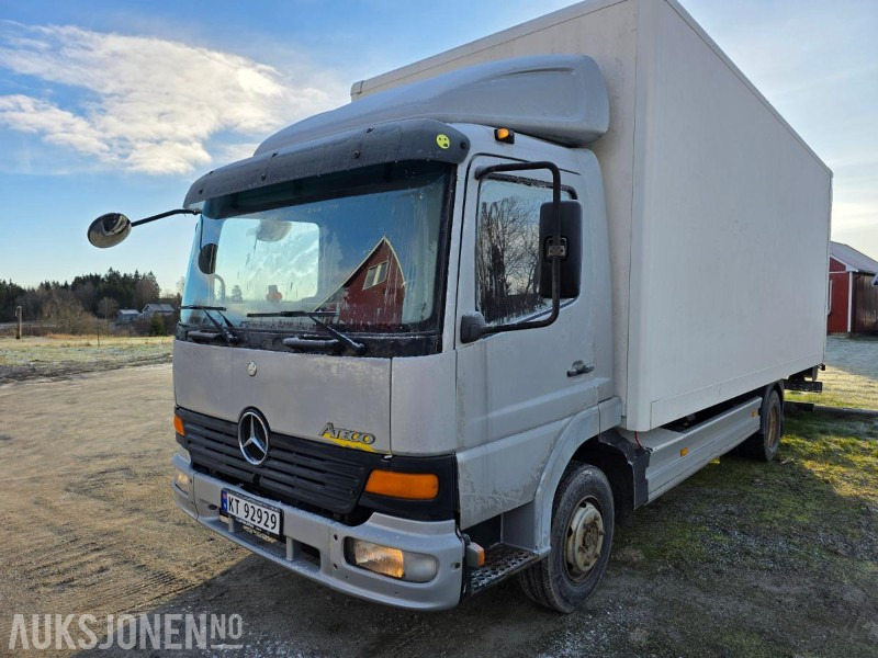 2001 Mercedes-Benz 817L/42 ATEGO SKAPBIL 36m³ MED LASTELEM - شاحنة صندوقية: صورة 1 2001 Mercedes-Benz 817L/42 ATEGO SKAPBIL 36m³ MED LASTELEM - شاحنة صندوقية: صورة 1