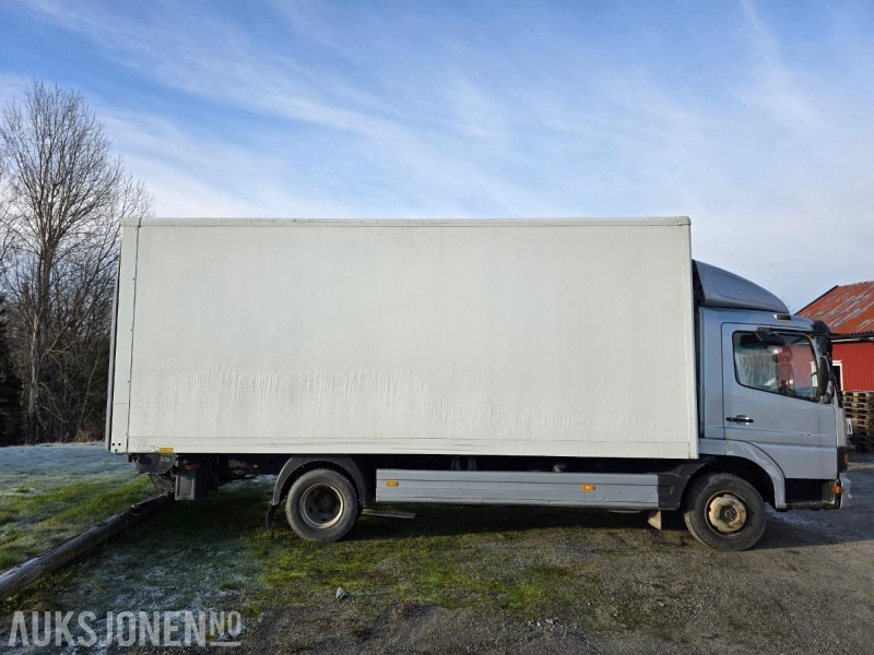 2001 Mercedes-Benz 817L/42 ATEGO SKAPBIL 36m³ MED LASTELEM - شاحنة صندوقية: صورة 4 2001 Mercedes-Benz 817L/42 ATEGO SKAPBIL 36m³ MED LASTELEM - شاحنة صندوقية: صورة 4