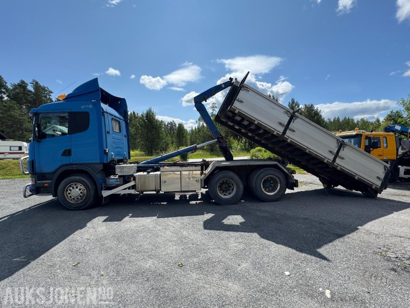2001 Scania R 164GB 6X2NA 480 / krokbil med flak og uttak for kran - شاحنة برافعة خطافية: صورة 2 2001 Scania R 164GB 6X2NA 480 / krokbil med flak og uttak for kran - شاحنة برافعة خطافية: صورة 2