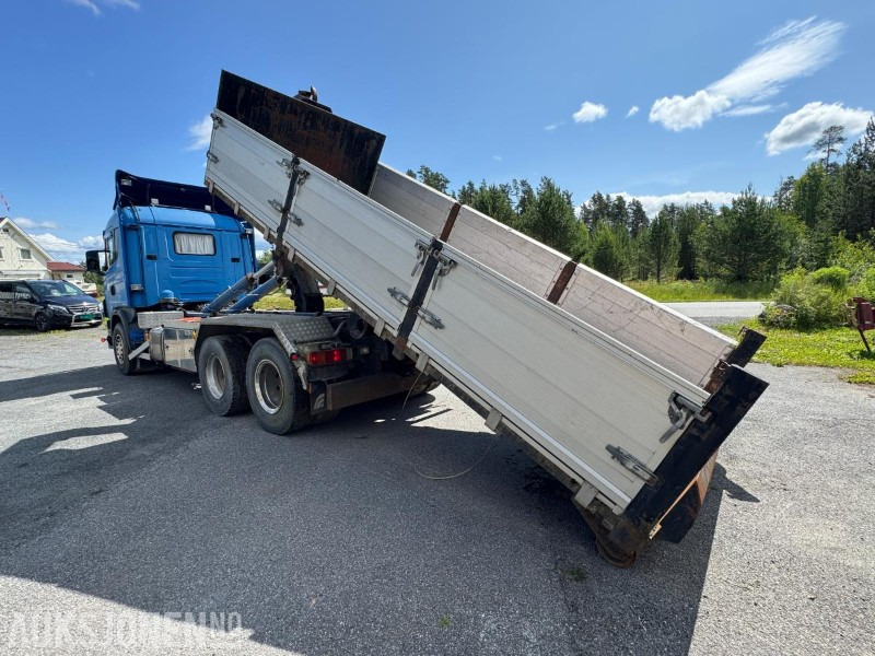 2001 Scania R 164GB 6X2NA 480 / krokbil med flak og uttak for kran - شاحنة برافعة خطافية: صورة 3 2001 Scania R 164GB 6X2NA 480 / krokbil med flak og uttak for kran - شاحنة برافعة خطافية: صورة 3