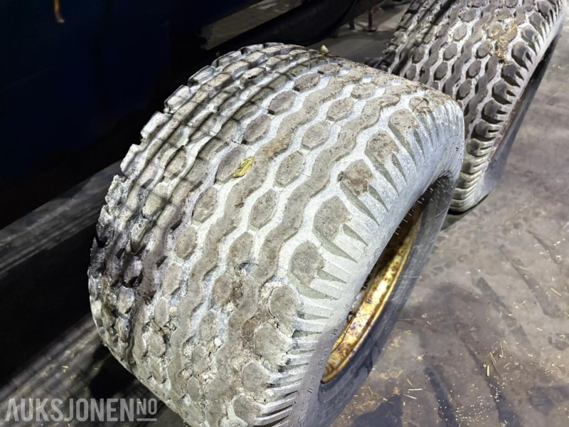 2002 Moi CX8500 vakum vogn - آلات زراعية: صورة 4 2002 Moi CX8500 vakum vogn - آلات زراعية: صورة 4