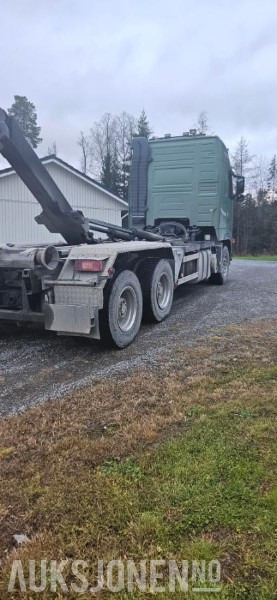 2003 Volvo FH 12 6X4 krokbil MVA FRI Tipp hydraulikk - شاحنة برافعة خطافية: صورة 5 2003 Volvo FH 12 6X4 krokbil MVA FRI Tipp hydraulikk - شاحنة برافعة خطافية: صورة 5