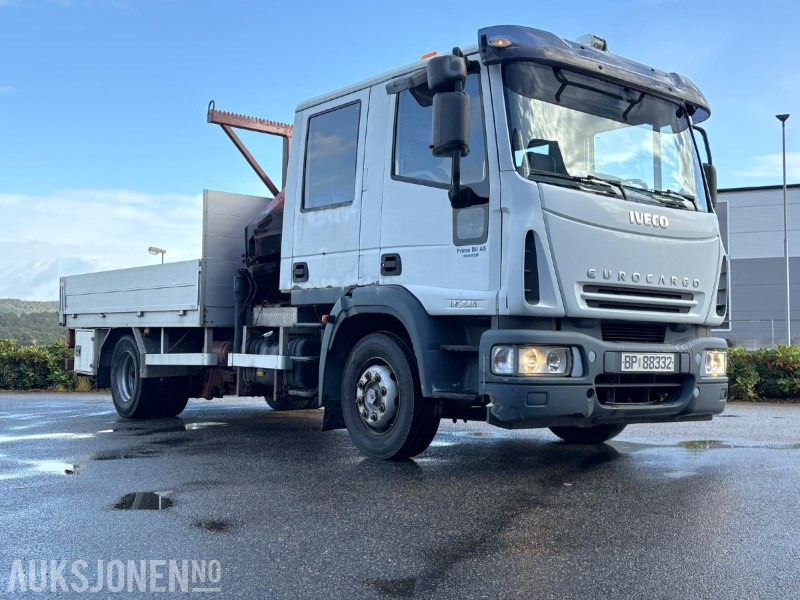 2004 Iveco 120E24 EUROCARGO kranbil - registrert for 5 sitteplasser - شاحنة كرين: صورة 2 2004 Iveco 120E24 EUROCARGO kranbil - registrert for 5 sitteplasser - شاحنة كرين: صورة 2