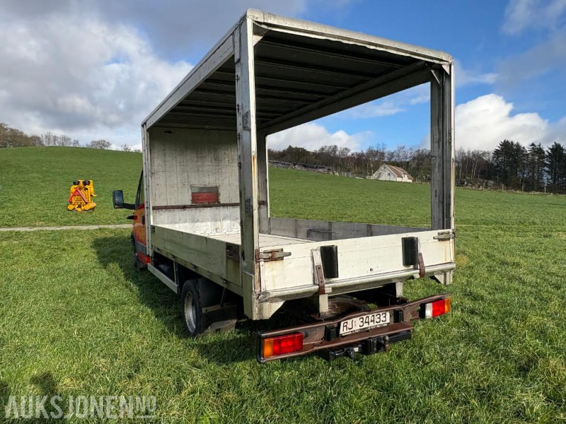 2004 Iveco Daily Med aluminiums plan og kapell ramme - شاحنات مسطحة: صورة 5 2004 Iveco Daily Med aluminiums plan og kapell ramme - شاحنات مسطحة: صورة 5