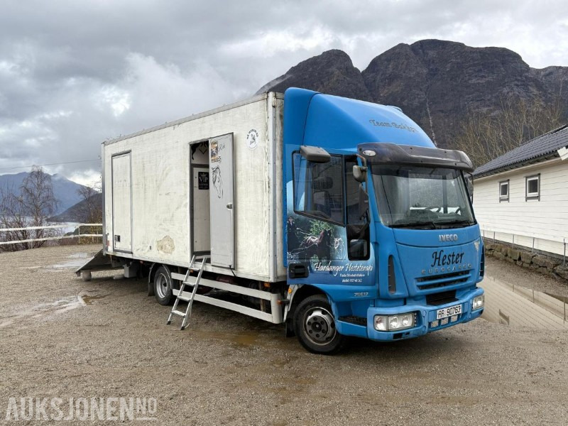 2004 Iveco Eurocargo hestebil - شاحنة ماشية: صورة 2 2004 Iveco Eurocargo hestebil - شاحنة ماشية: صورة 2