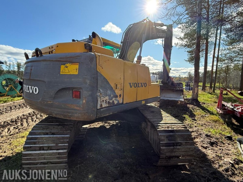2004 Volvo EC140BLC - حفّار: صورة 5 2004 Volvo EC140BLC - حفّار: صورة 5