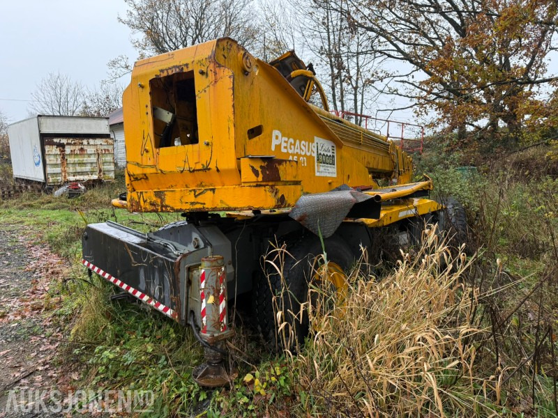 2005 Dieci Pegasus 45.21 Teleskoptruck / vinsj / kurv - delemaskin - آلة رفع ونقل تلسكوبية: صورة 5 2005 Dieci Pegasus 45.21 Teleskoptruck / vinsj / kurv - delemaskin - آلة رفع ونقل تلسكوبية: صورة 5