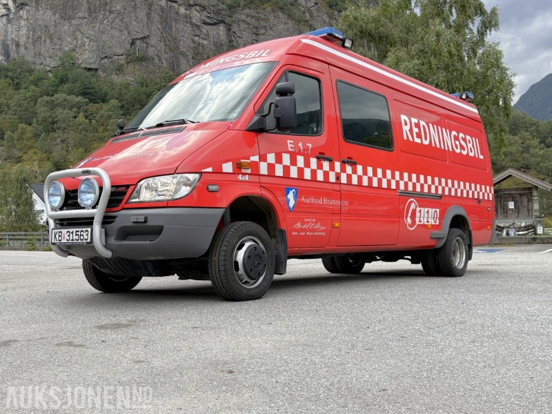 2005 Mercedes-Benz Sprinter 4-motion / 4X4 redningsbil - fullutstyrt - شاحنة حريق: صورة 1 2005 Mercedes-Benz Sprinter 4-motion / 4X4 redningsbil - fullutstyrt - شاحنة حريق: صورة 1