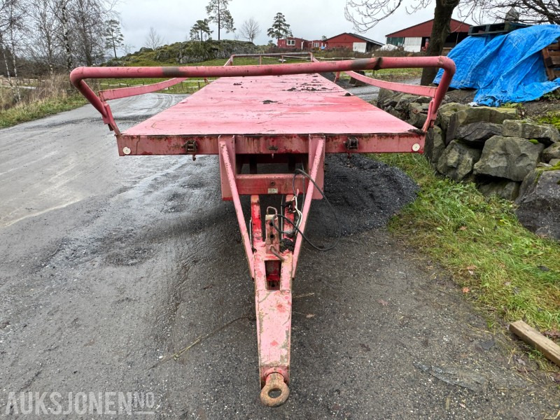 2005 Metsjö Metax 15t rundballehenger - 10 x 2,5m - آلات زراعية: صورة 2 2005 Metsjö Metax 15t rundballehenger - 10 x 2,5m - آلات زراعية: صورة 2