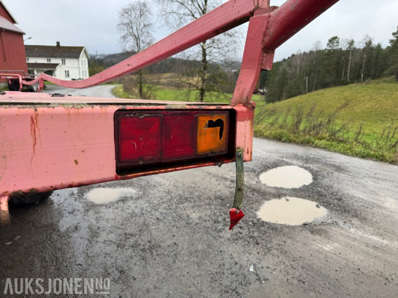 آلات زراعية 2005 Metsjö Metax 15t rundballehenger - 10 x 2,5m: صورة 10