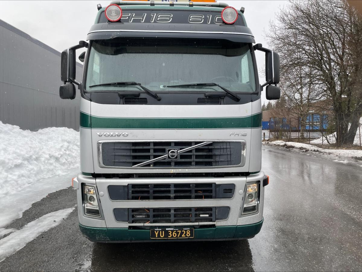 2005 Volvo FH16 6x4 Trekkvogn med Vang SHSL 1111TS maskinhenger - مقطورة السحب: صورة 3 2005 Volvo FH16 6x4 Trekkvogn med Vang SHSL 1111TS maskinhenger - مقطورة السحب: صورة 3